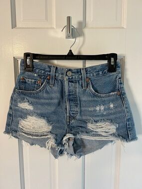 Levi Distressed High-Rise Denim Shorts - Light Blue